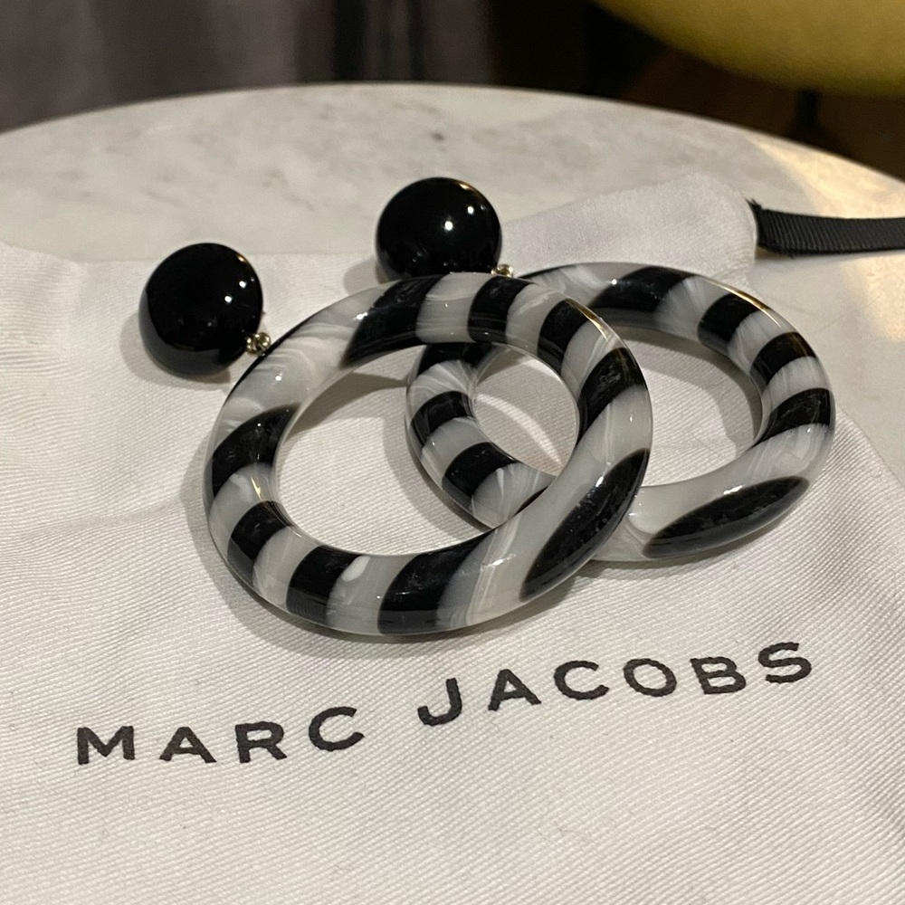 RARE Marc Jacobs large acrylic hoop earrings. Black and white!